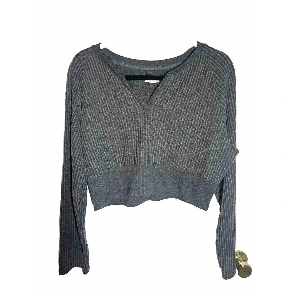 Up West Women’s Size XL Cropped Top Gray